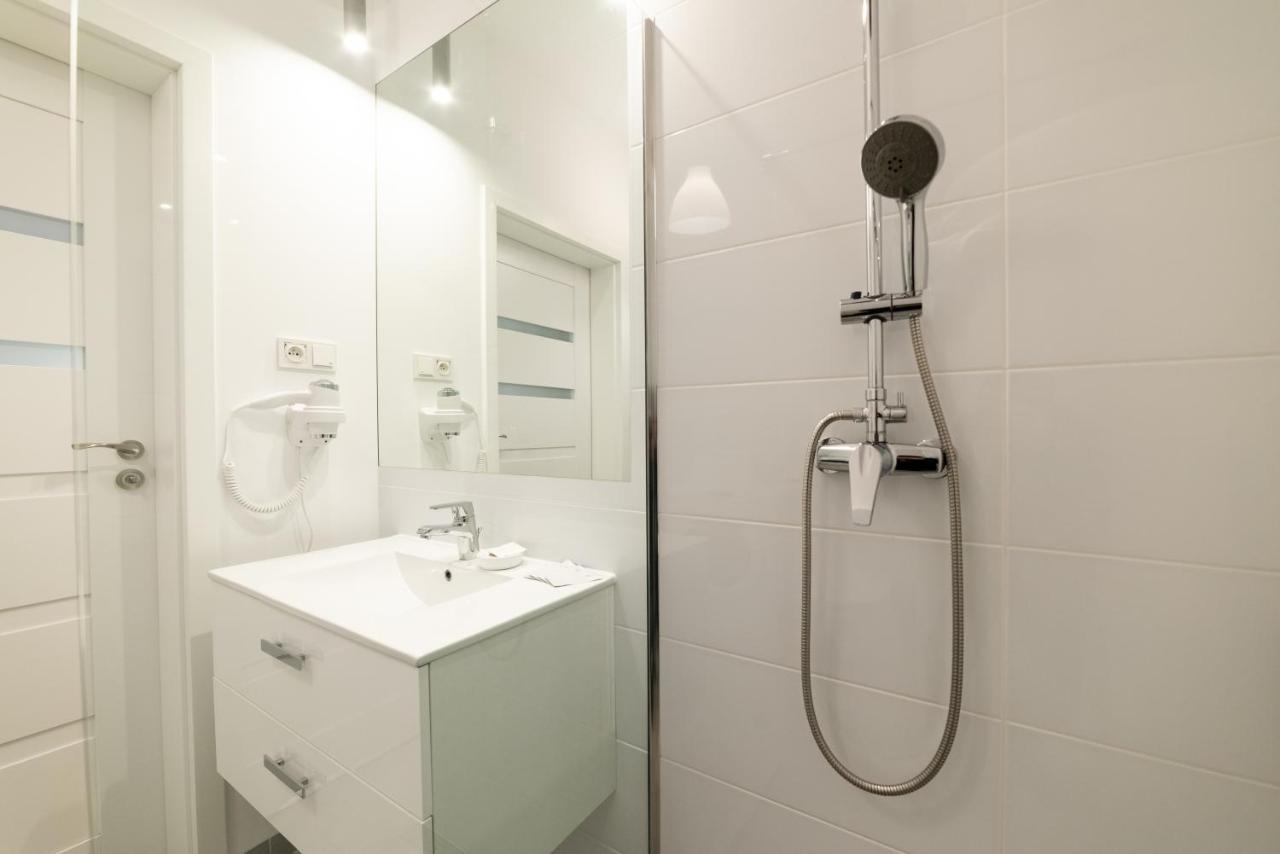 Mennica Residence Warsaw Exterior photo